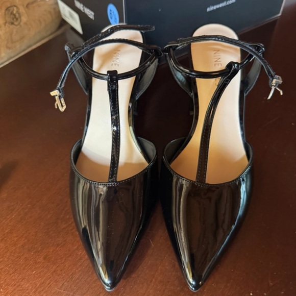 Nine West Black Patent Heels - Picture 1 of 4